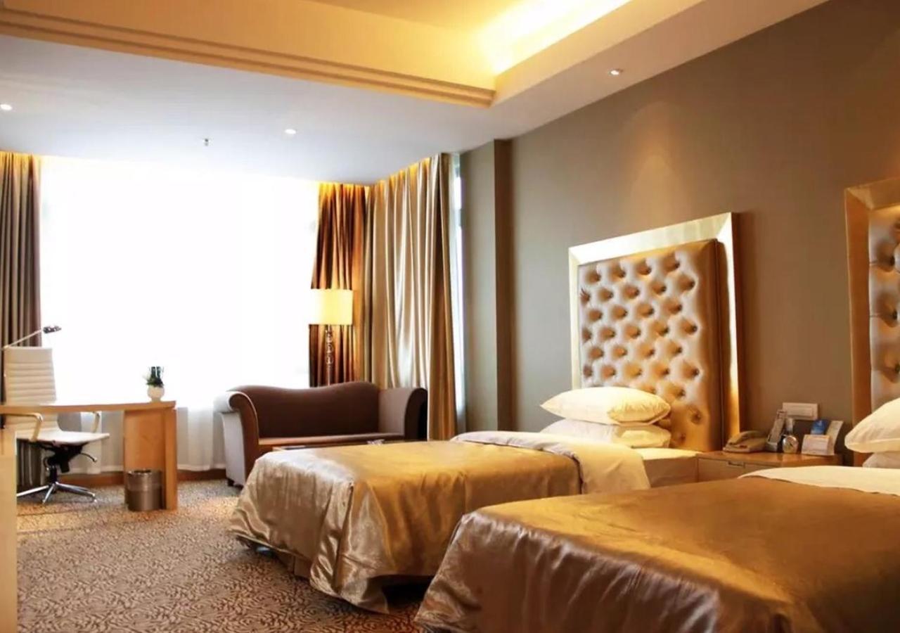 Glarun Jinling Hotel Nanjing  Exterior foto